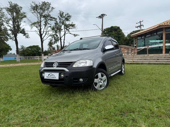 VOLKSWAGEN CROSSFOX 1.6 MI FLEX 8V 4P MANUAL